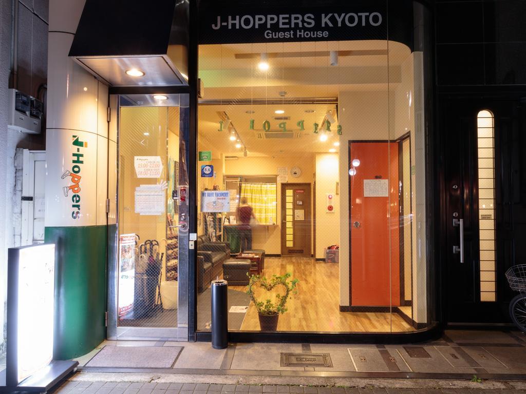 J-Hoppers Kyoto Guesthouse Екстер'єр фото